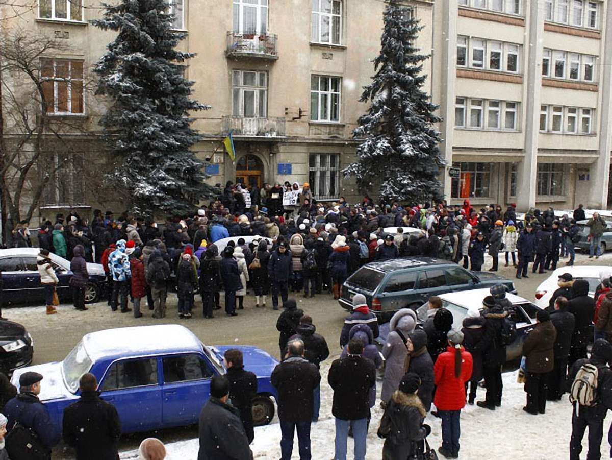 У Львові перенесли на лютий розгляд справи священика УГКЦ