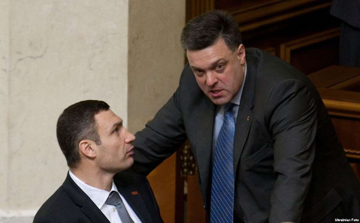 Опозиція домовилась з Януковичем про ненапад принаймні до ранку