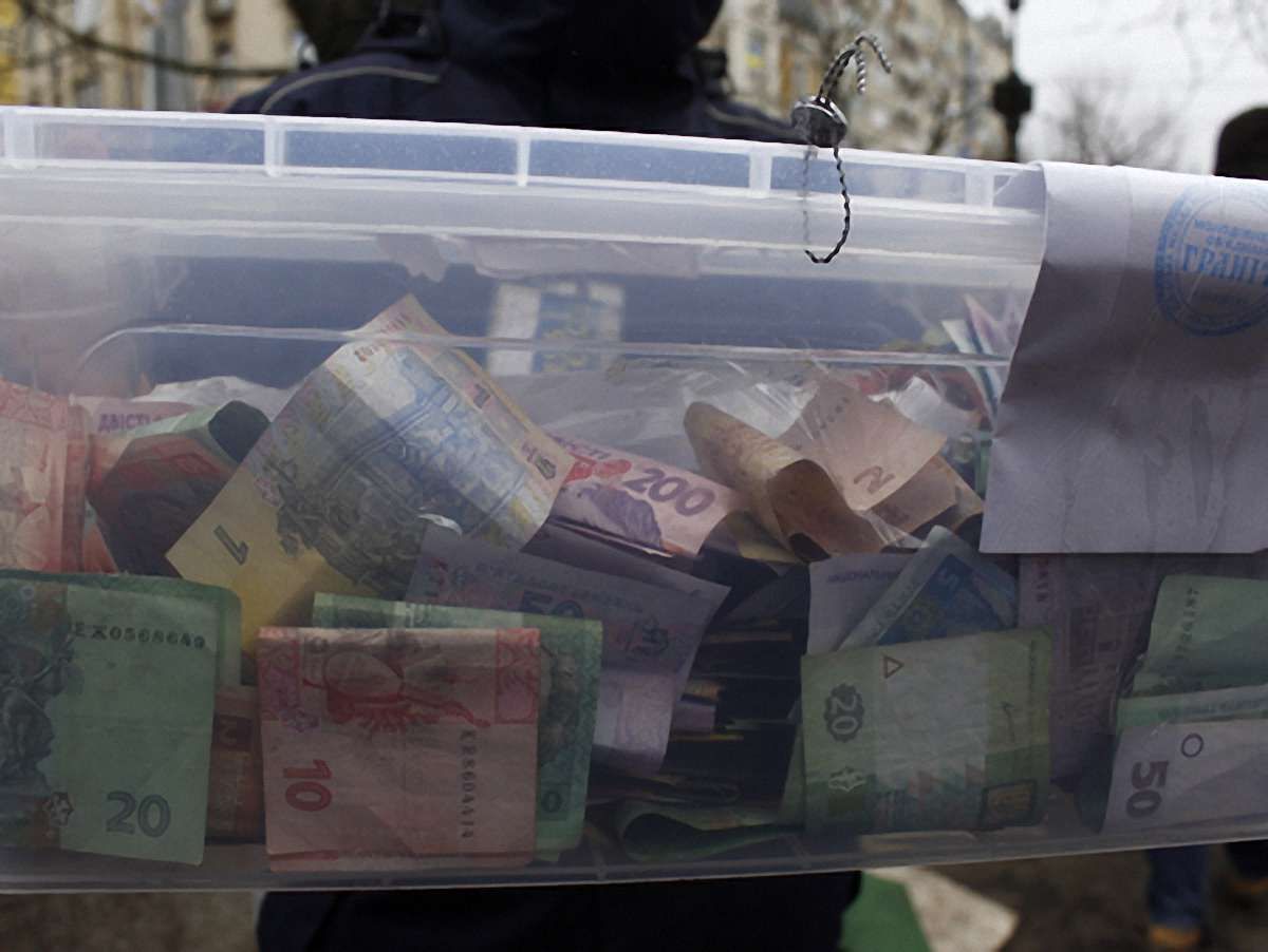  Щодня у Львові збирають по мільйону гривень на Майдан