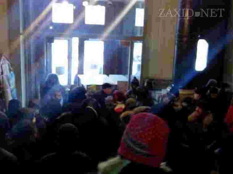 Комендант спротиву попросив в облради зайняти приміщення ЛОДА