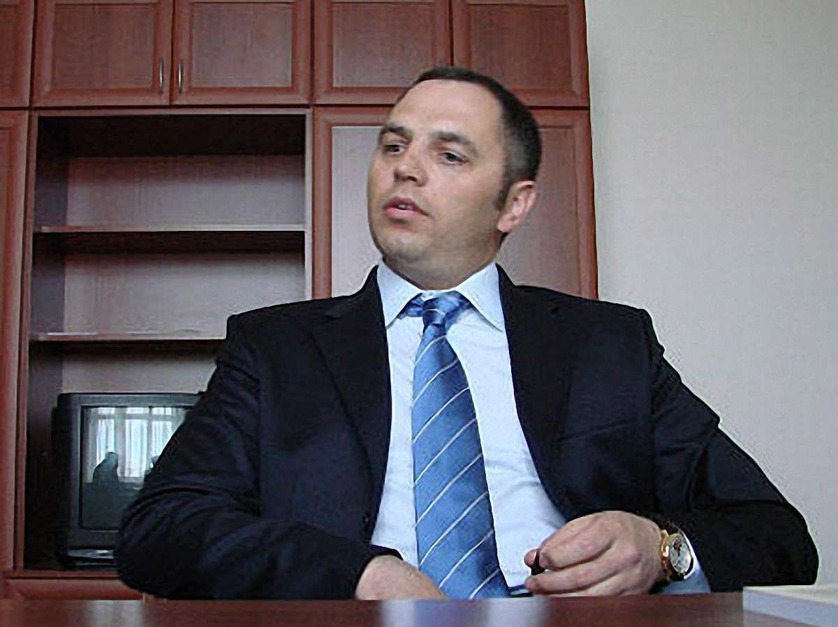 Янукович призначив Портнова заступником глави АП