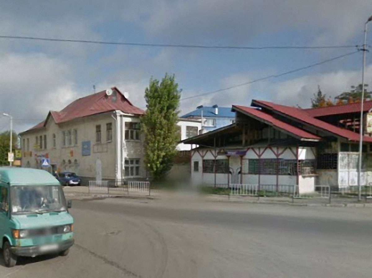Львів викупить будівлі, які знесуть, щоб прокласти колію на Сихів