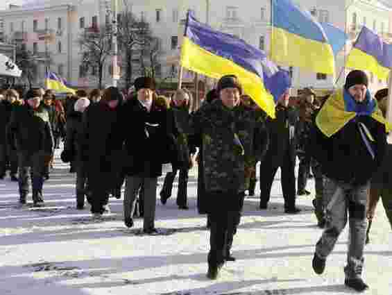 У Чернігові захопили ОДА: люди вимагають відставки губернатора