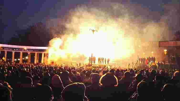 Учасники спротиву сміхом зустріли пропозицію Януковича