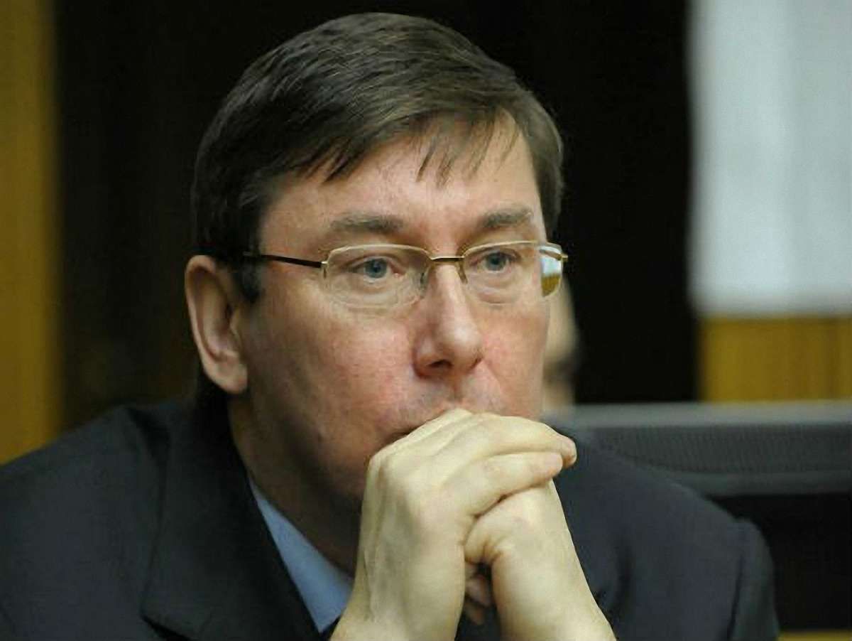 Луценко радить добиватися дострокових виборів президента