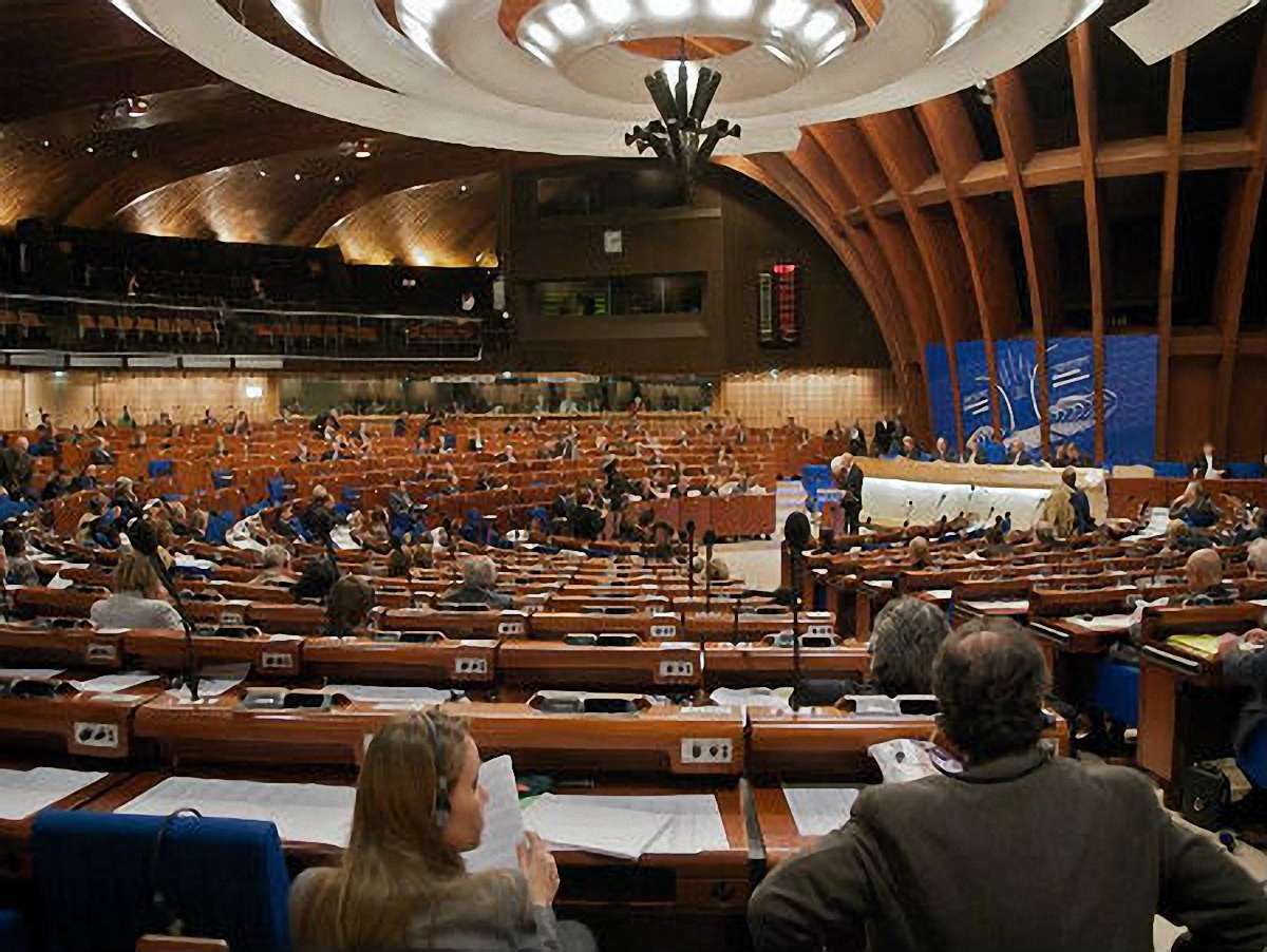 Україну можуть позбавити права голосу в ПАРЄ