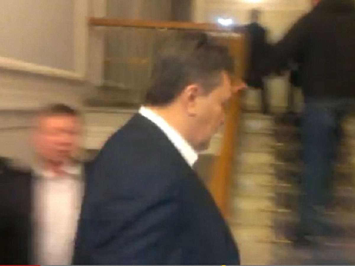 Янукович переконав регіоналів голосувати за амністію, але з умовами