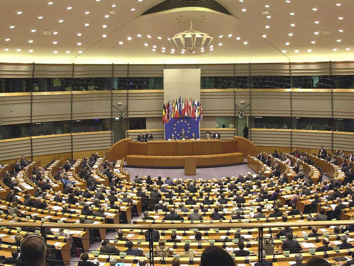 Європарламент планує ухвалити резолюцію щодо України