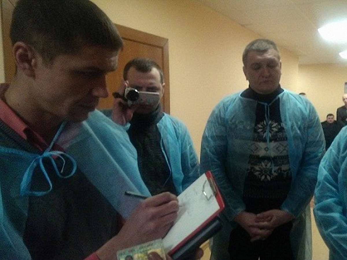 Медики не дозволили міліції проводити слідчі дії з Булатовим