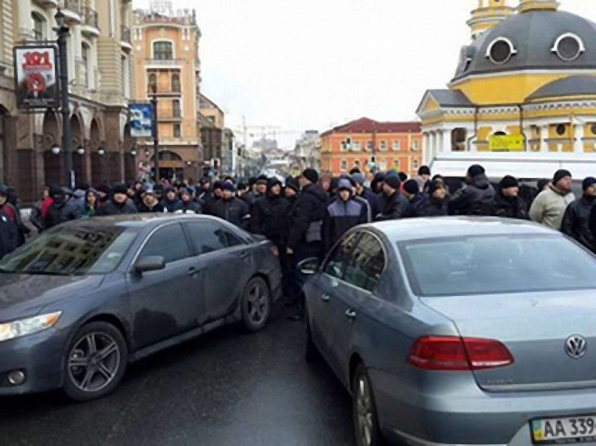 Автомайдан визначив безпечні для паркування у Києві місця