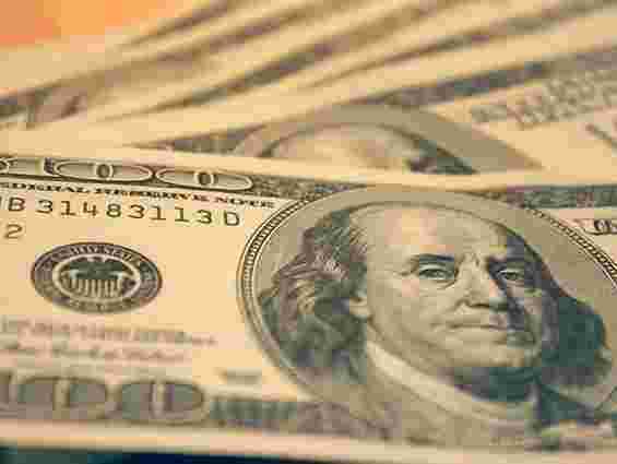 Долар США зріс до рекордних 8,9 грн на міжбанку