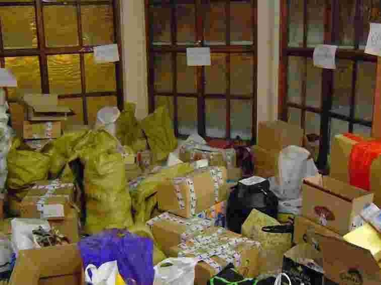 Гуманітарний вантаж для Євромайдану очікує погоджень 7 відомств 