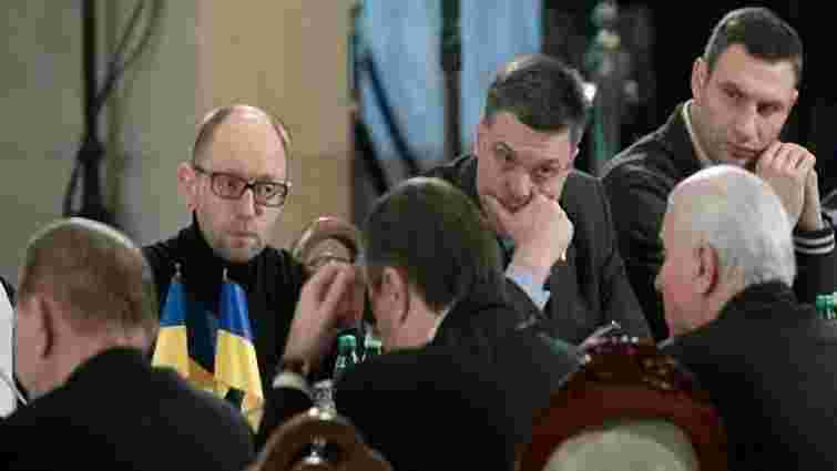 Янукович програє будь-якому з опозиціонерів, - опитування