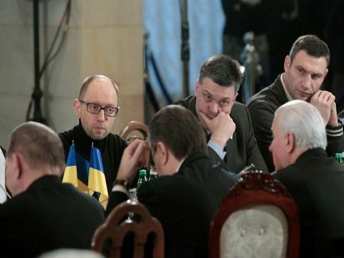 Янукович програє будь-якому з опозиціонерів, - опитування