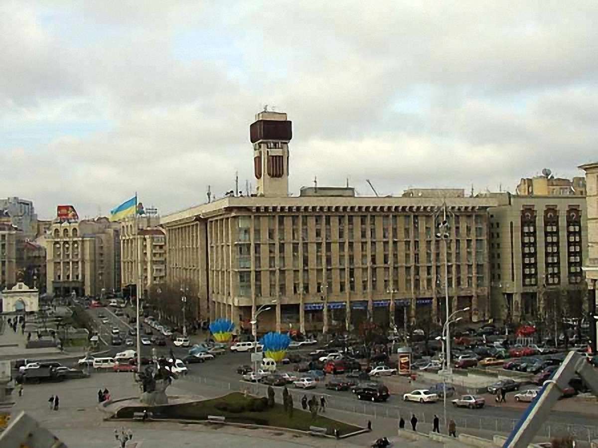 Слідчі з Києва приїхали до постраждалого від вибуху львів’янина