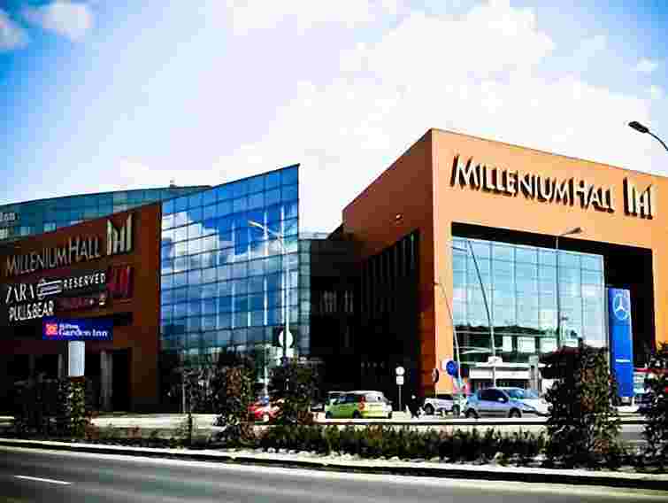 Щосуботи зі Львова до Жешува стартують шопінг-тури 