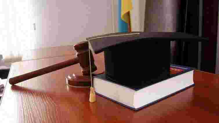 В Україні 38 суддів написали заяви про відставку