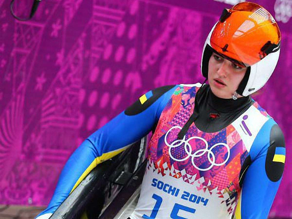 Львівська спортсменка в Сочі вилетіла з саней  