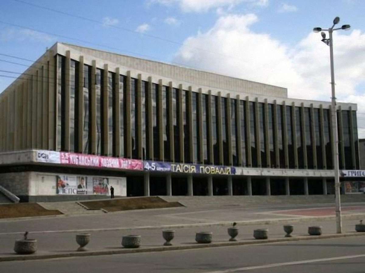 В Українському Домі встановлять пам’ятник яйцю