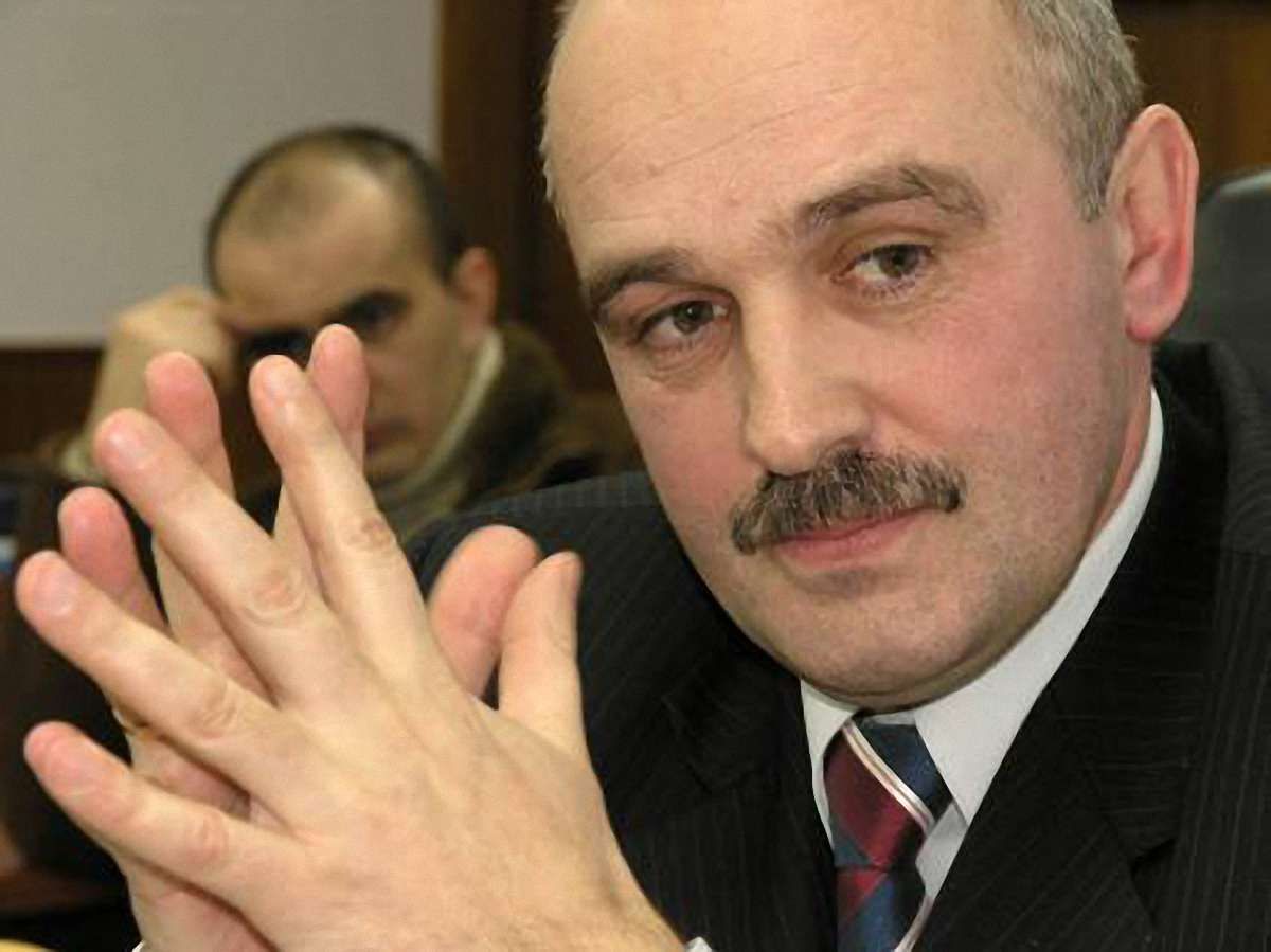 Депутат просить перевірити заклики Добкіна до повалення влади