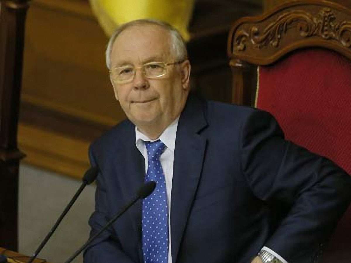 Рибак пропонує створити конституційну спецкомісію