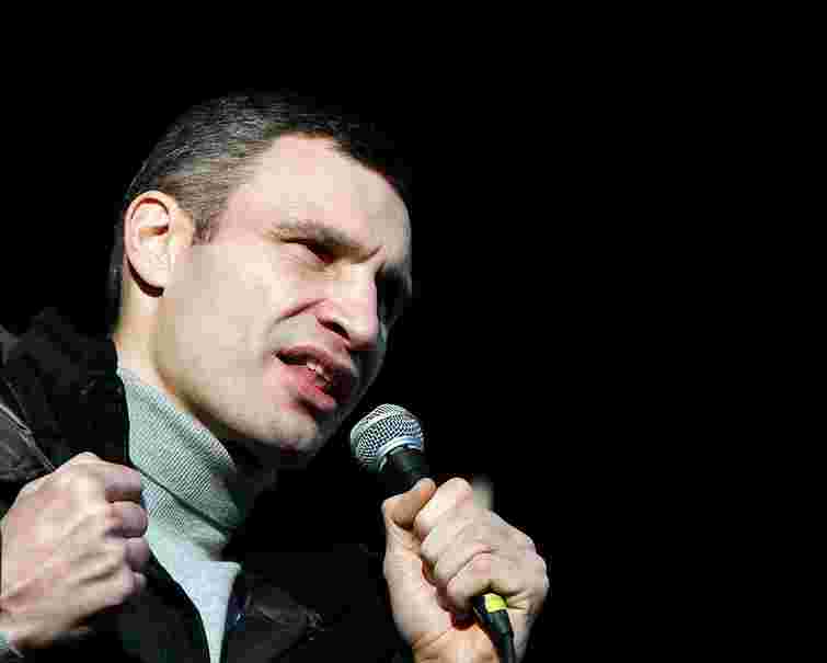 Кличко  звернувся до ГПУ з вимогою порушити справу проти Януковича