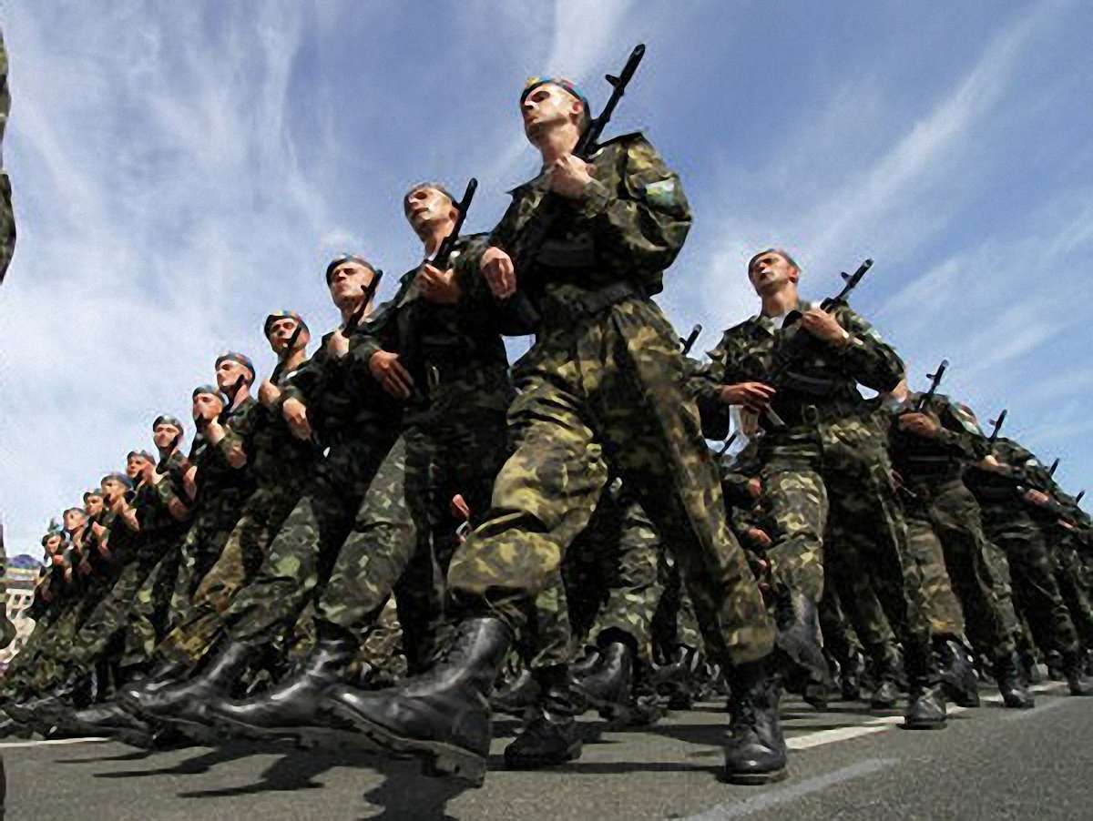 Міноборони: Мітингарі провокують армію втрутитися у конфлікт