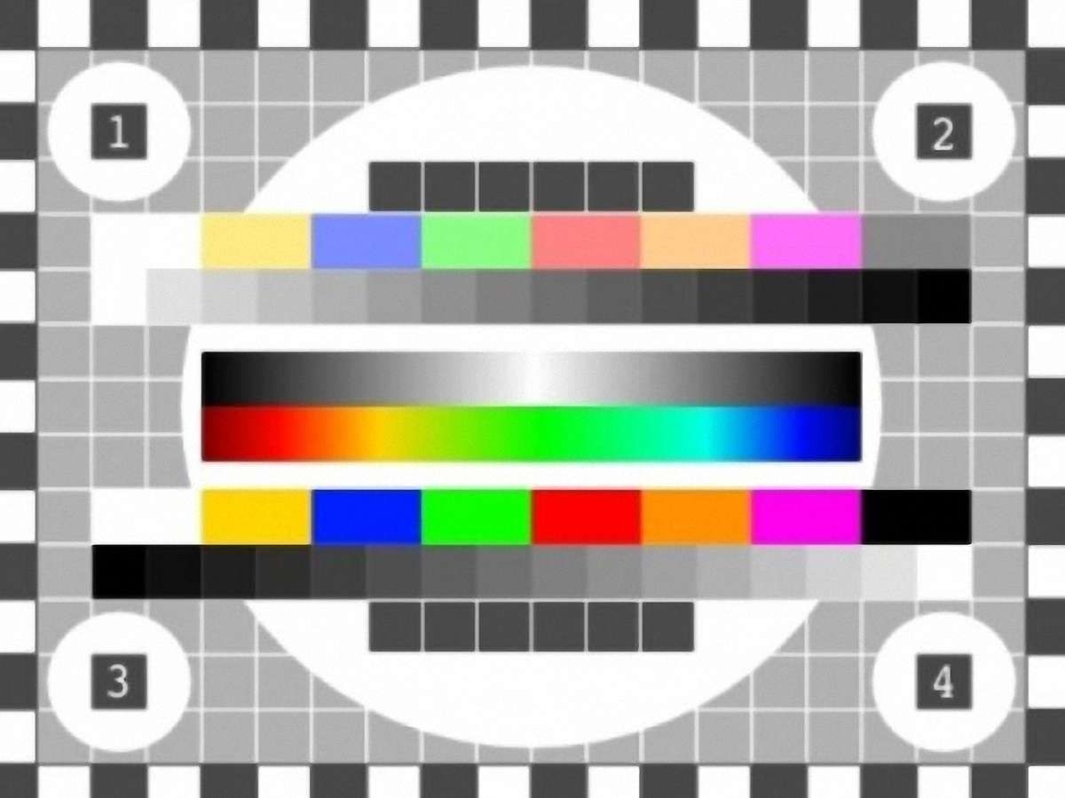 По всій Україні відключили "5 канал" 