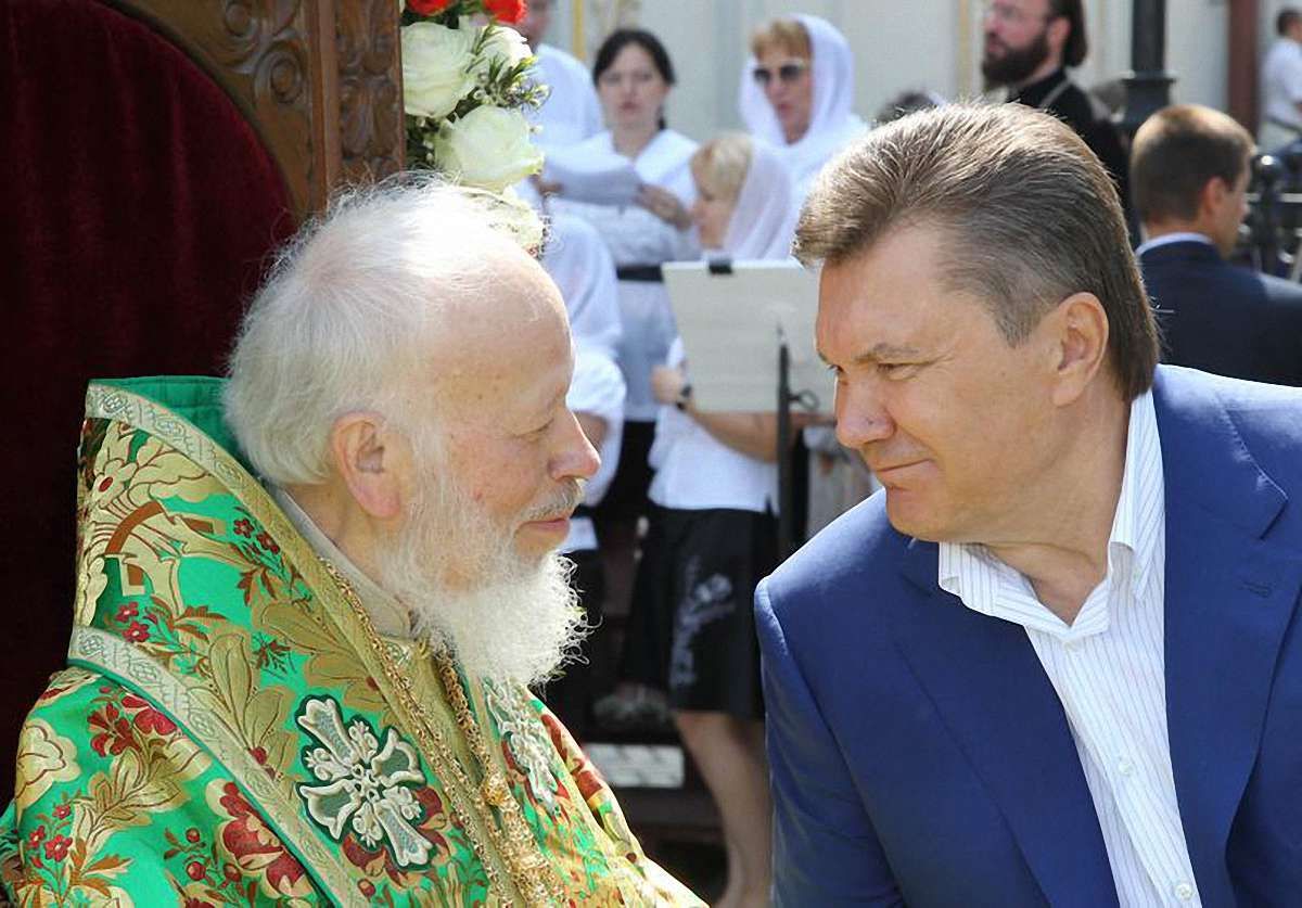 УПЦ закликали відлучити Януковича від Церкви і накласти анафему