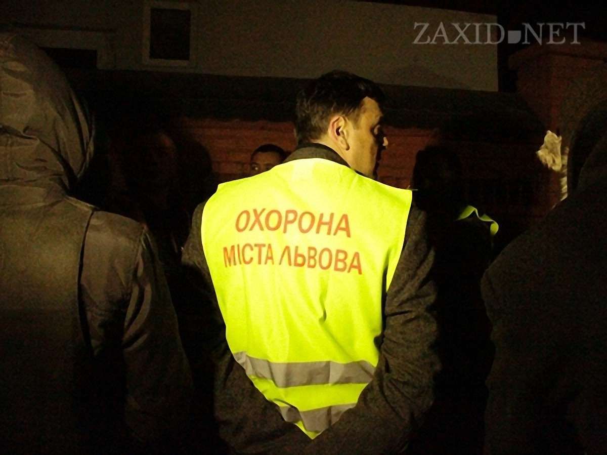 У Львові жорстко запобігають спробам мародерства і вандалізму