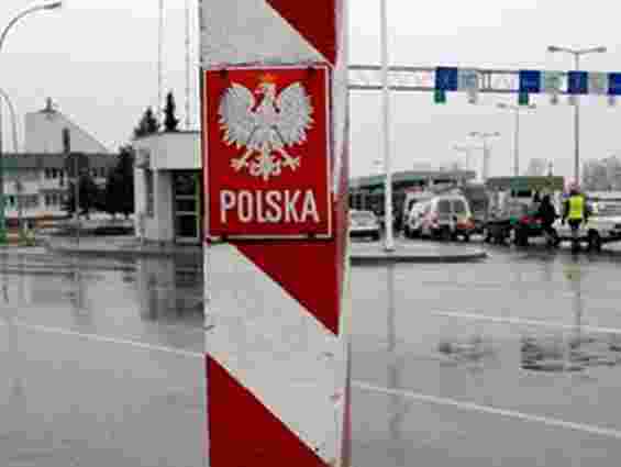 На Львівщині заблокували чотири з п’яти прикордонних переходів