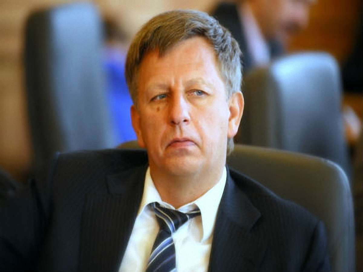 Голова КМДА вийшов з Партії регіонів і відновив роботу метро