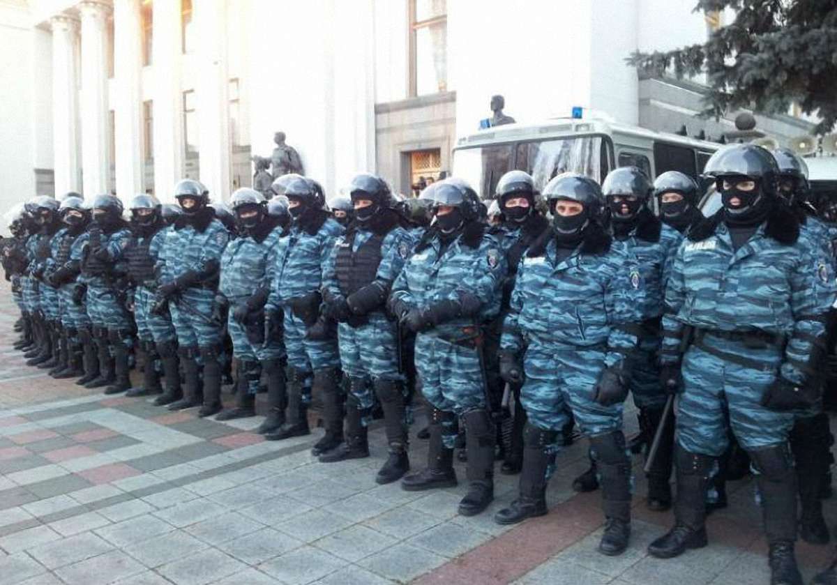 Що робити з нашим беркутом?