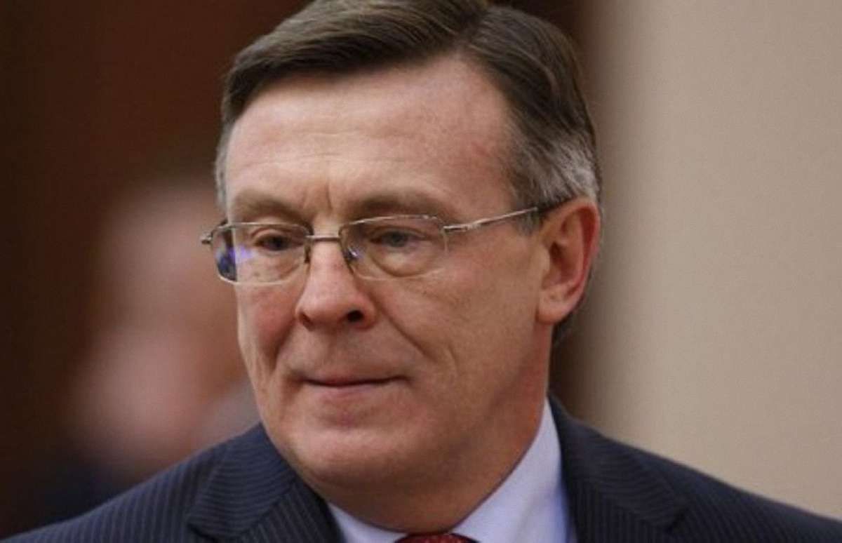 В МЗС вимагають звільнити Кожару