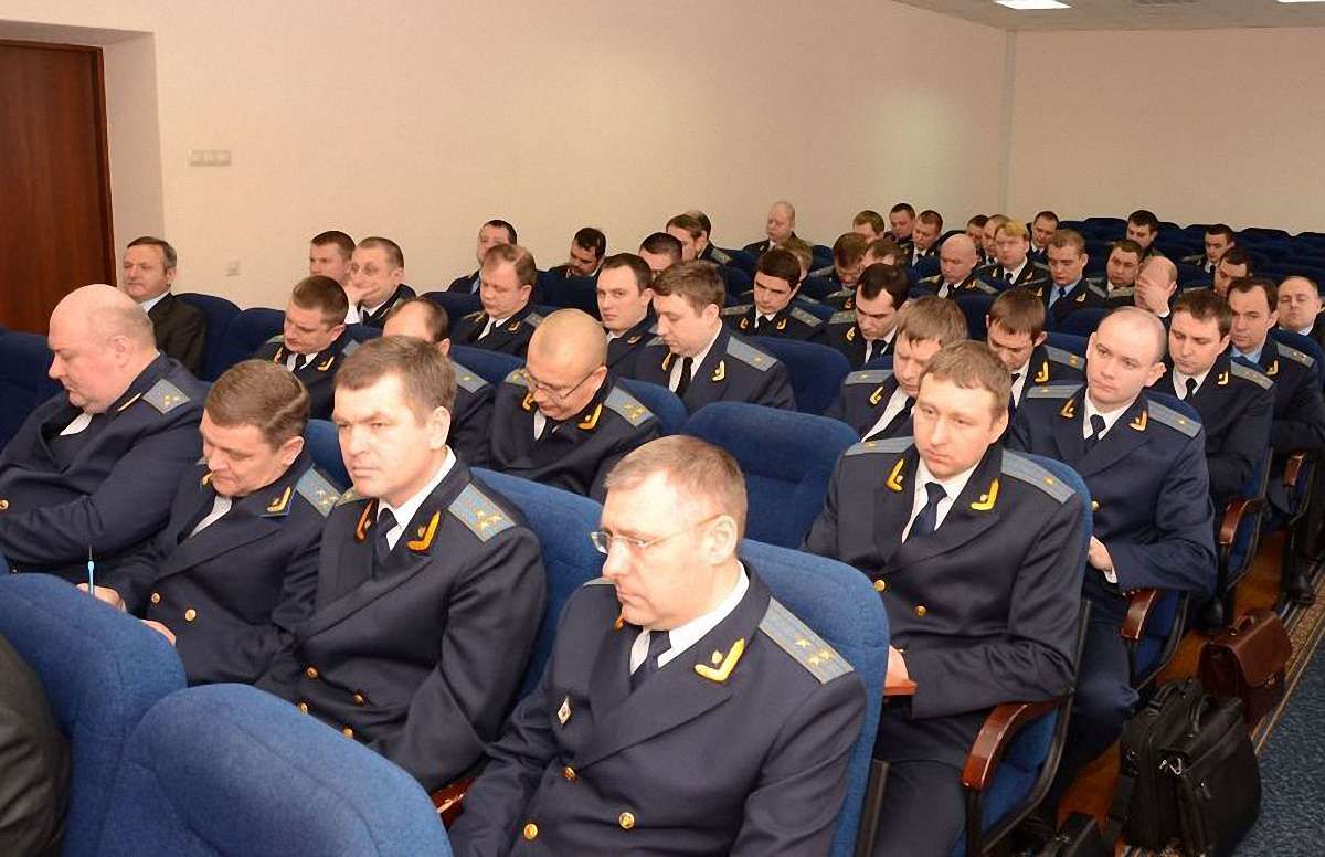 Верховна Рада може запровадити люстрацію