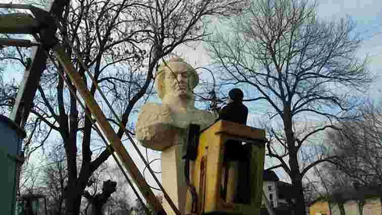 МЗС Росії обурений знесенням пам’ятника Кутузову у Бродах