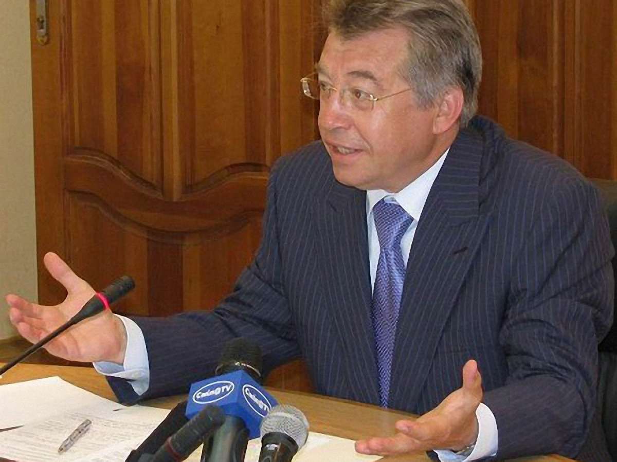 Суд постановив затримати екс-голову Черкаської ОДА