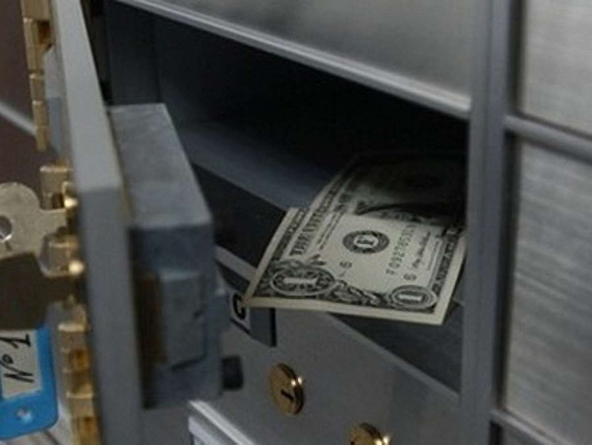 Мінфін США закликав банки жорстко контролювати рахунки Януковича