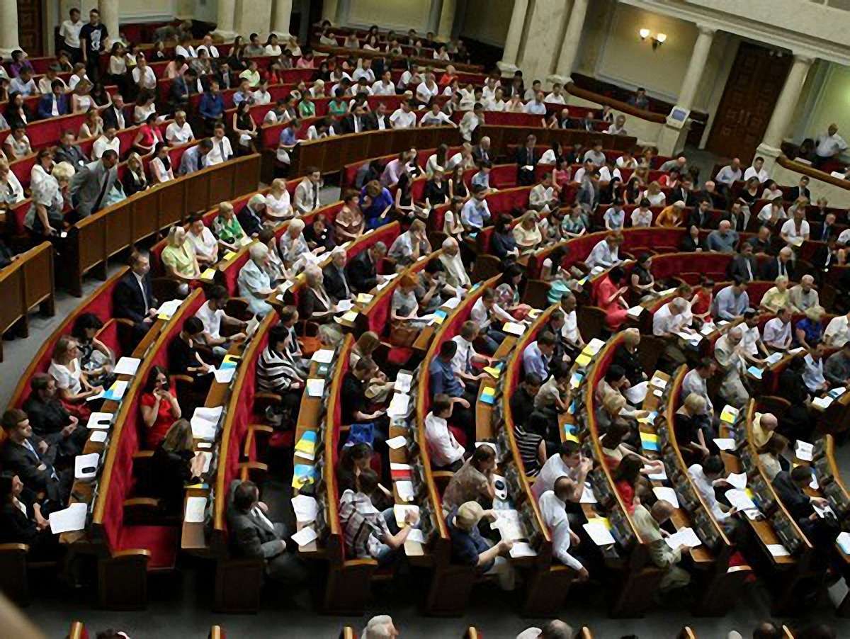 Рада рекомендувала Кабміну ліквідувати Міндоходів