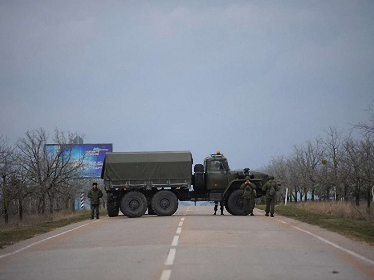У Криму російський спецназ захопив військовий аеродром