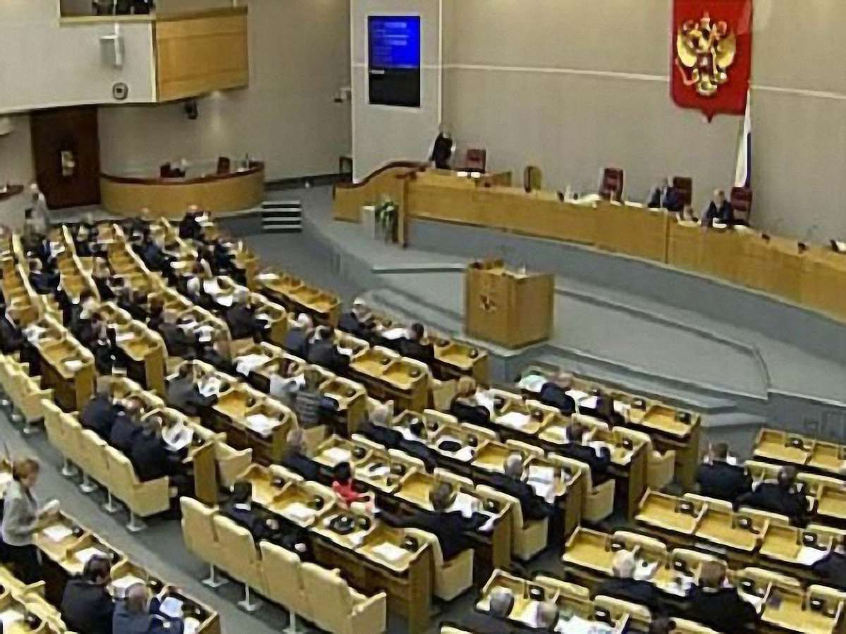 Російські парламентарі готові до введення військ у Крим