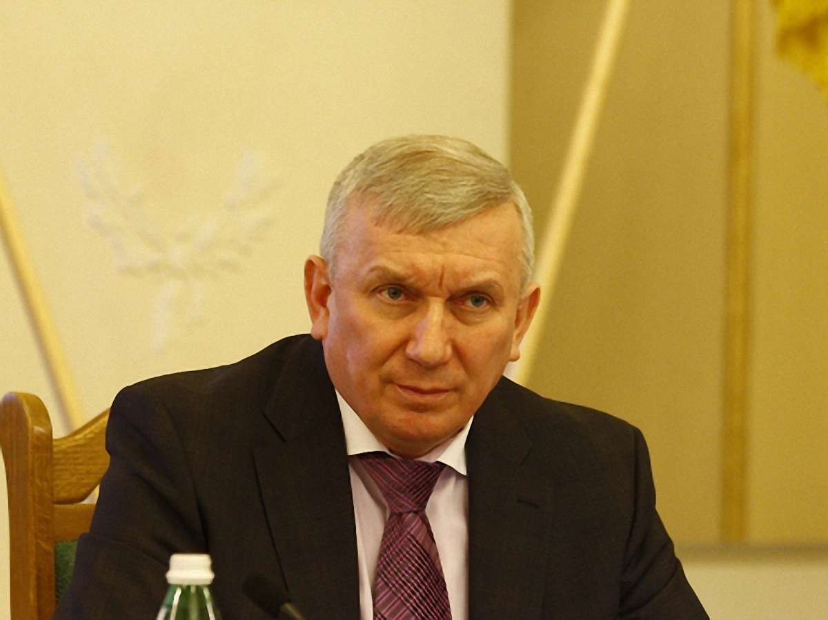 Василь Пісний переходить на роботу в МВС України
