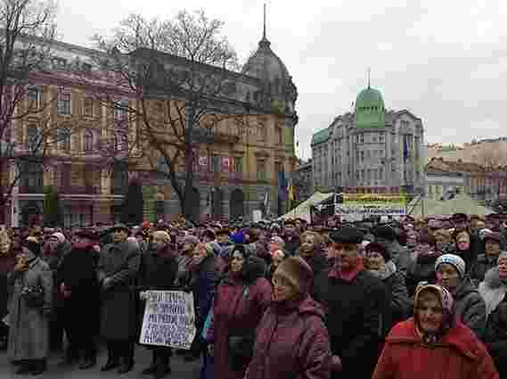 На Євромайдані у Львові закликали до мирної мобілізації 