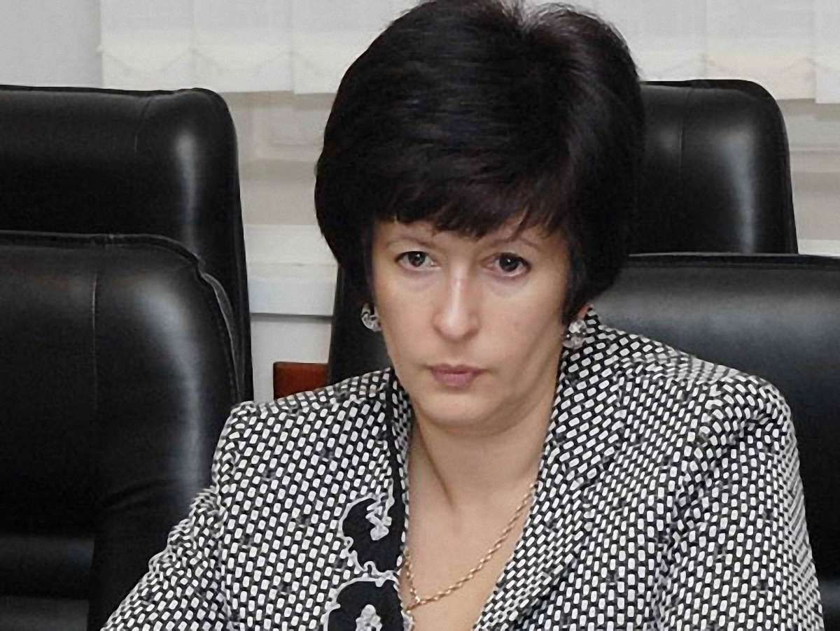 Лутковська відбула у відрядження до Криму