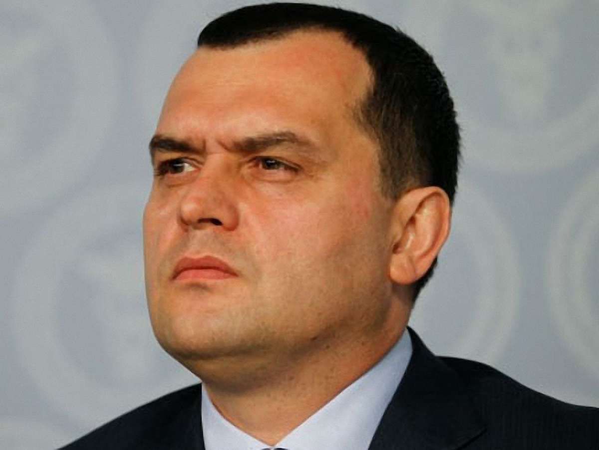 Захарченко з'явився в базі розшуку МВС України (фото)