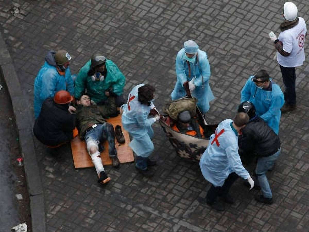 Кількість жертв сутичок у Києві сягнула 100 людей