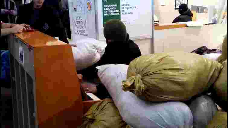 Піаніст Майдану завтра гратиме у Львові просто неба