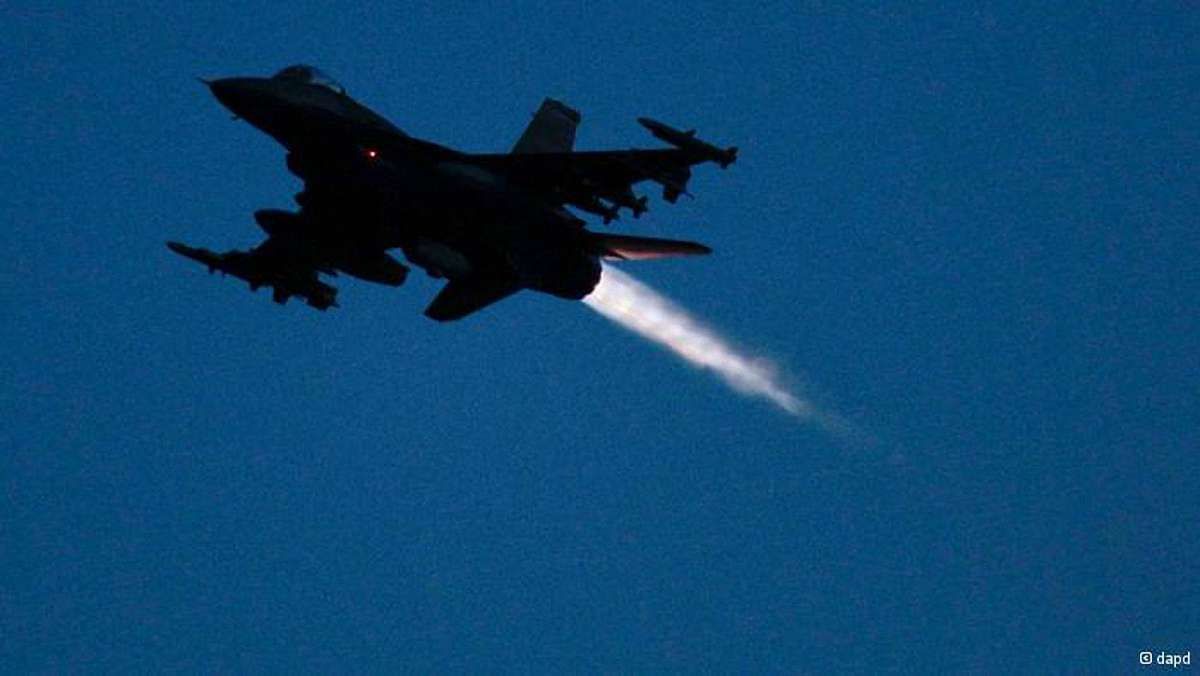 США відряджають до Польщі 12 винищувачів