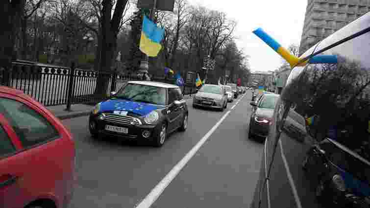 Автомайдан проводить в Криму і на Сході пробіг за мир і єдність