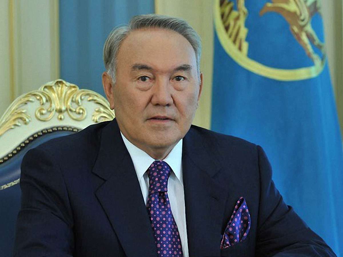 Казахстан зголосився допомогти Україні у врегулюванні кризи